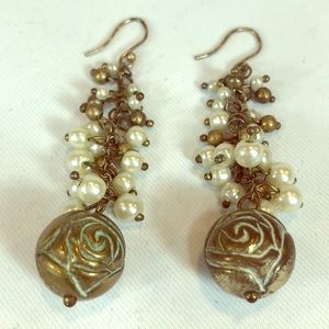 Chico’s faux pearl &rose bead brass tone earrings